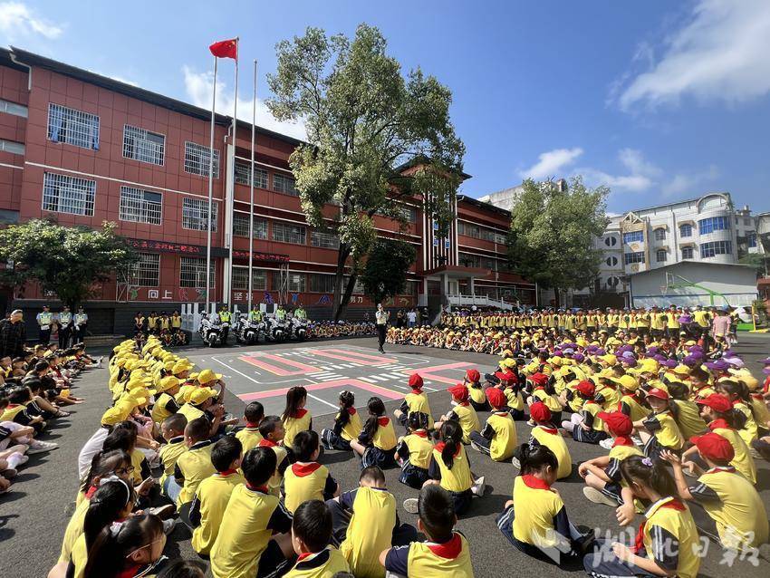 www奔驰宝马官方网址